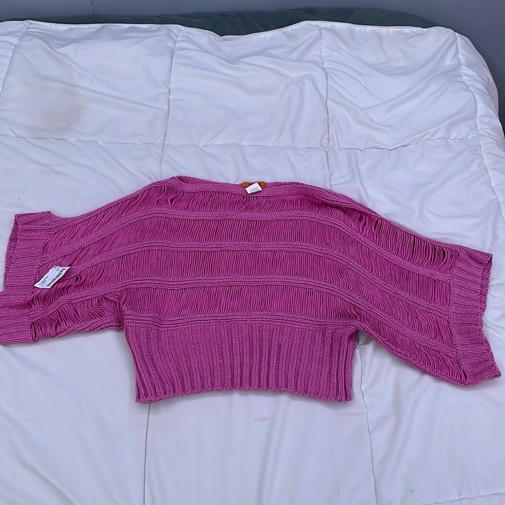 Hera size L pink shirt new new with tags 🏷